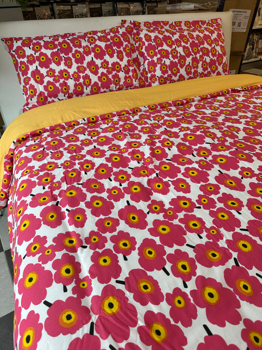 Hippie Fuchsia Duvet Cover Set in Double Cotton