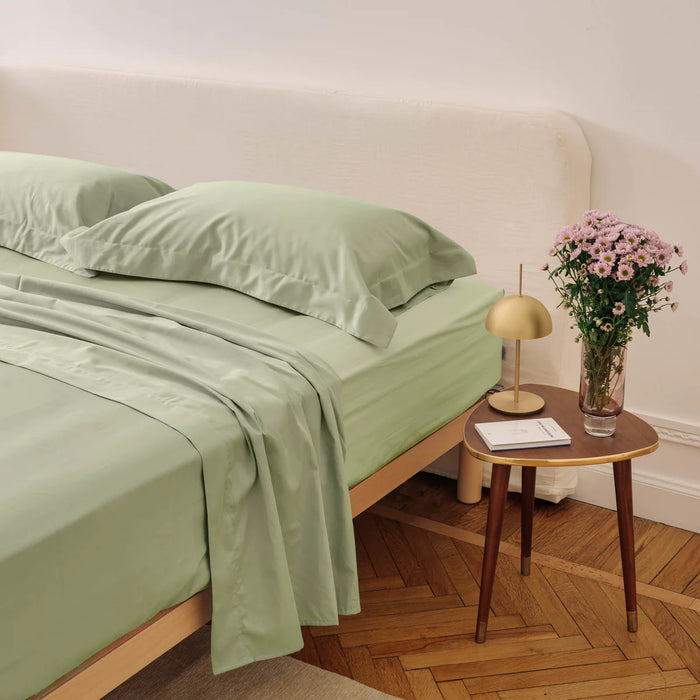 Completo Letto Raso di Cotone Tinta Unita Verde Salvia